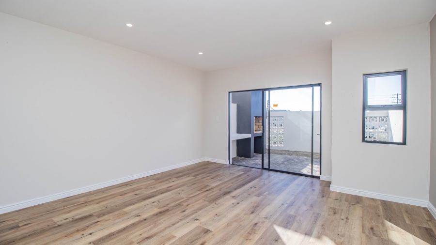 To Let 3 Bedroom Property for Rent in Sandown Western Cape